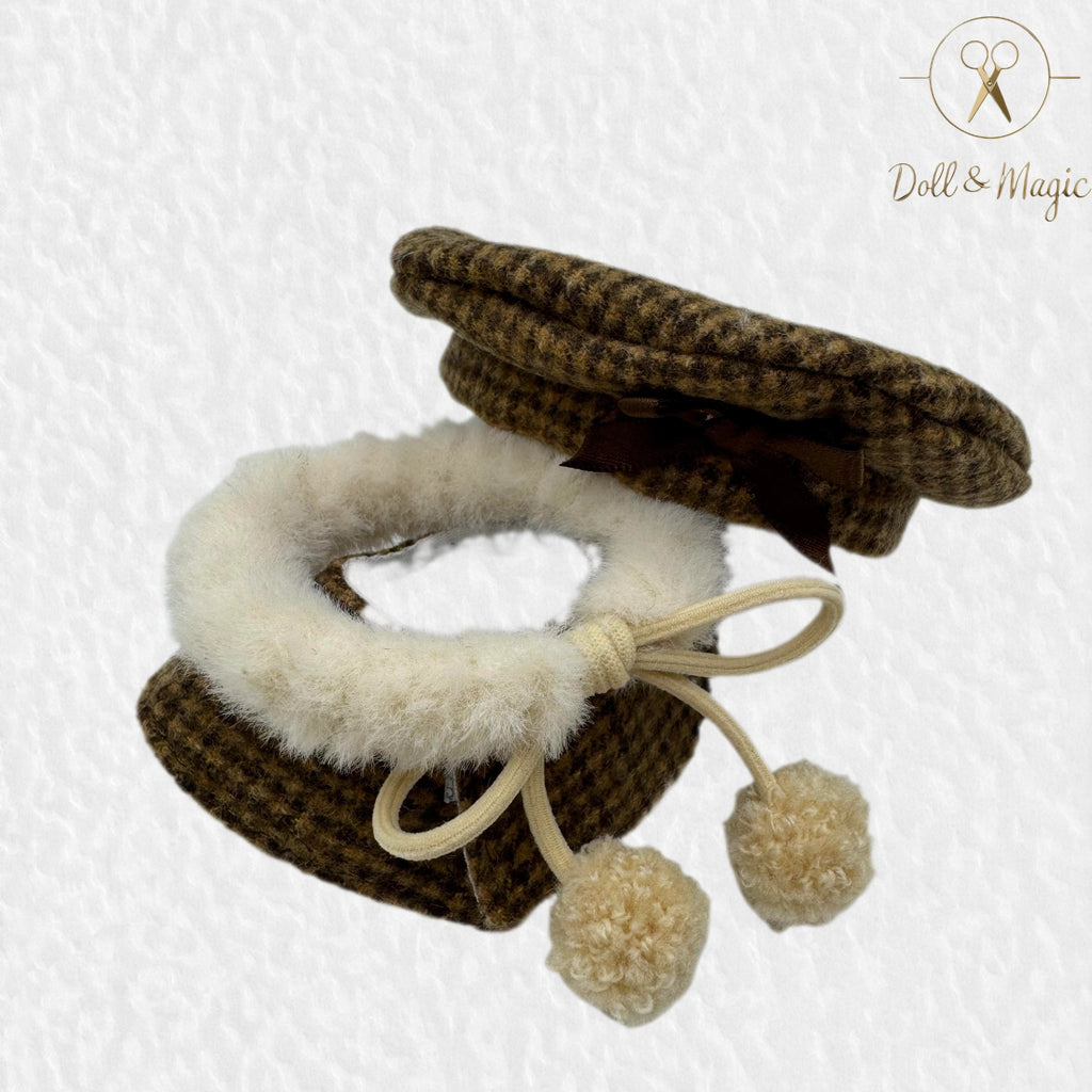 （No Doll)Cute Clothes Set for 17cm Doll – Chic Style Doll Outfit with Beret, Shawl, and Neck scarf – Kawaii Doll Clothes Accessories for Collectors & Fans