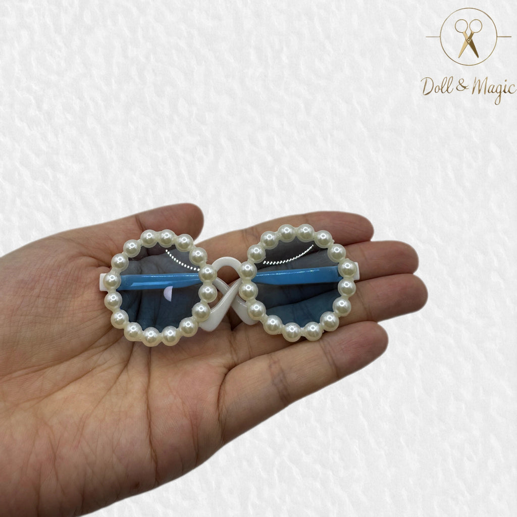 （No Doll)Cute Clothes Set for 17cm Doll – Chic Style Doll Outfit with Sunglasses, Necklace and Float – Kawaii Doll Clothes Accessories for Collectors & Fans